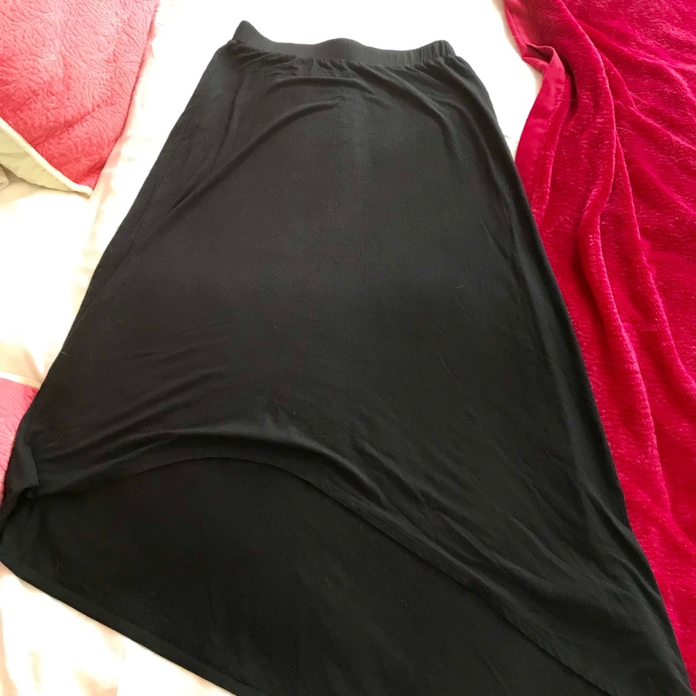 Bebe Skirt
